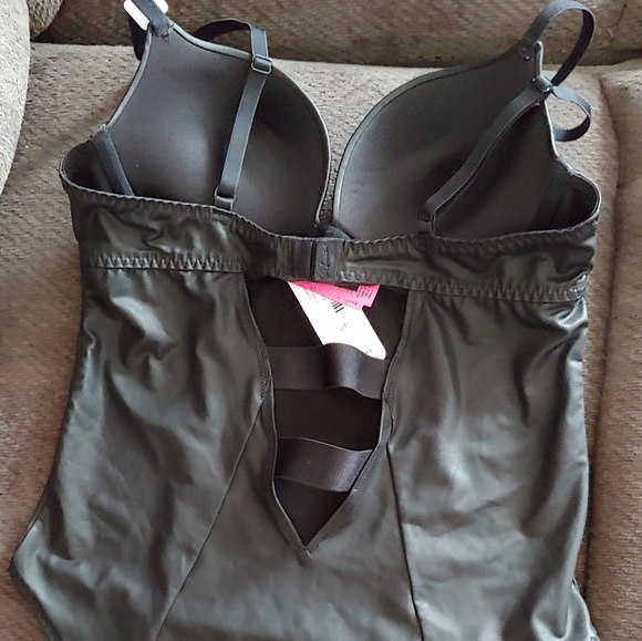 🖤 La Senza Bodysuit - NWT - Picture 11 of 12
